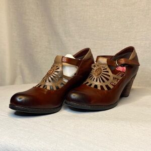 L’Artiste spring step April Mary Jane shoes NEW